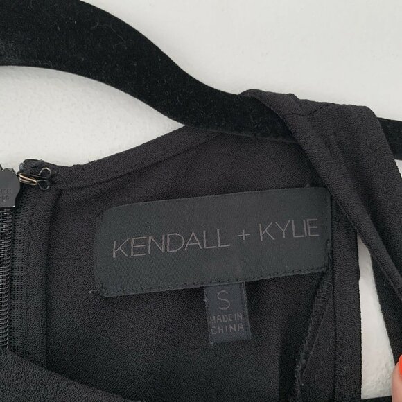 Kendall + Kylie Size S Sleeveless Tuxedo Jumpsuit - Picture 8 of 8